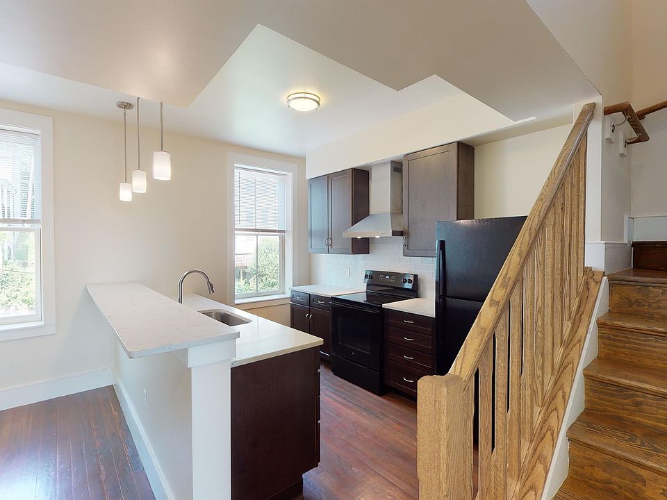 1st image of 105 Peete St #10833921