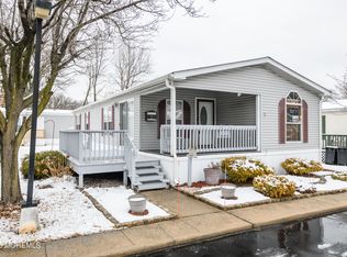 3 Kane Ln, Keansburg, NJ 07734
