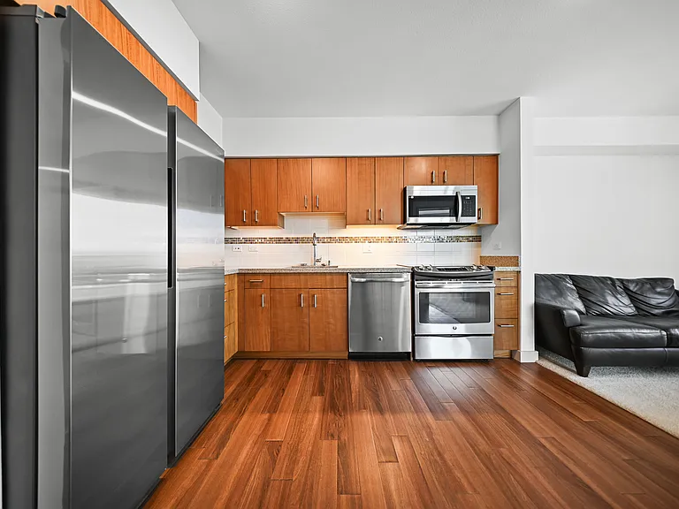 555 South St #1111 — Photo 15