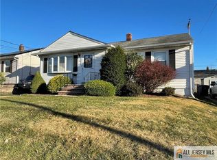 74 Tyler Ave, Iselin, NJ 08830
