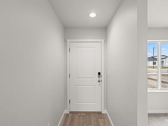 2nd image of 1591 Covington St