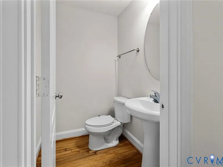 733 S Pine St — Photo 16