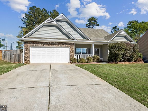 3rd image of 753 Timpelton Ct