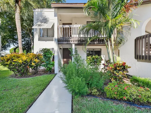 10155 Mangrove Drive #101, Boynton Beach, FL 33437
