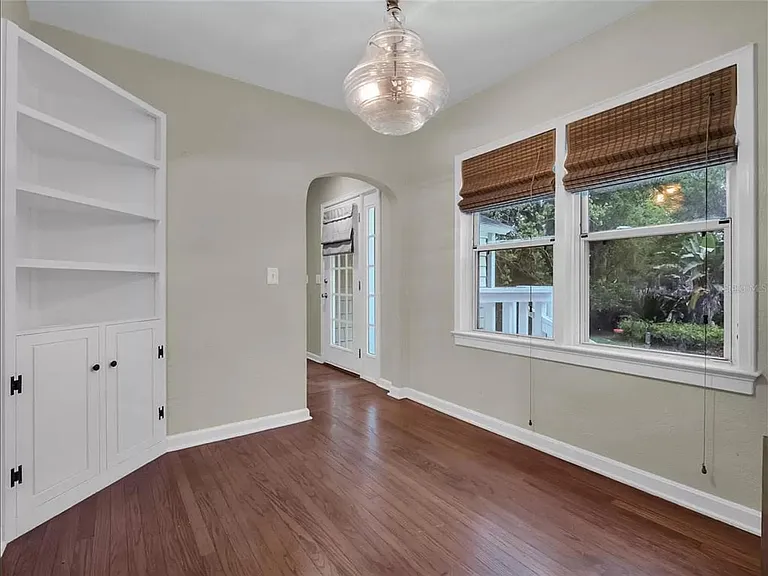 1225 Shady Ln — Photo 12