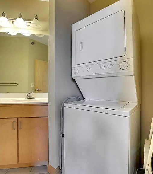 2600 University Ave SE #418 — Photo 13