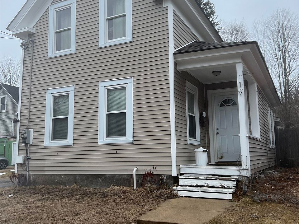 19 School St, Farmington, NH 03835 Zillow