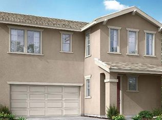 916 W Prescott Ave, Visalia, CA 93291