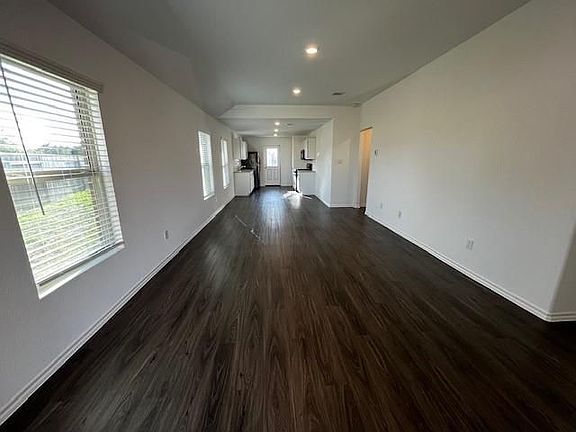 5th image of 5438 Logan Dale Dr