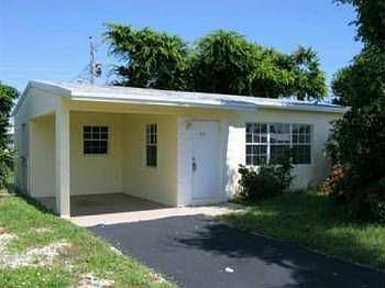 1st image of 331 NE 59th Ct