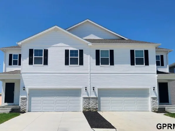 7913 N 169th St, Bennington, NE 68007