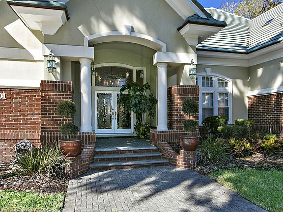 2nd image of 101 Twelve Oaks Ln