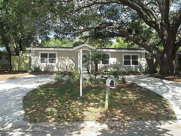 2nd image of 984 Cedarwood Ave