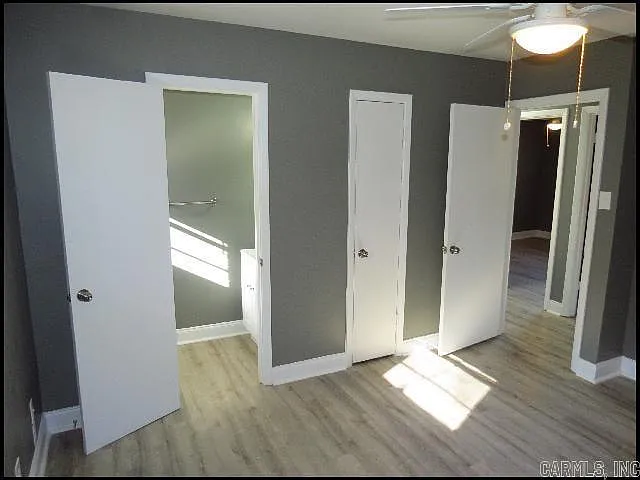 9215 Clover Hill Rd — Photo 16