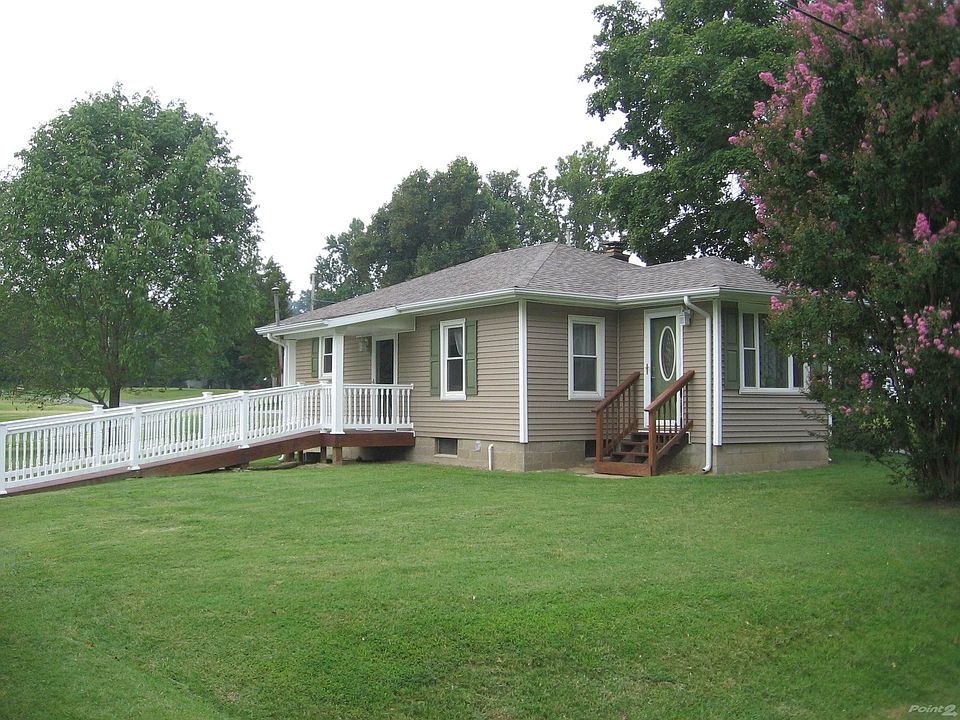 494 Cedar Creek Road 002