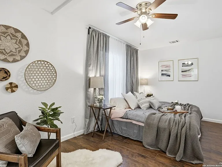 2543 W Mulberry Ave — Photo 13
