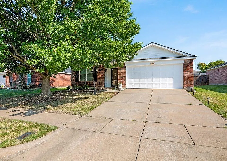 4507 Falcon Dr