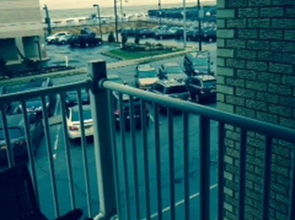 475 West Broadway, Long Beach, NY 11561