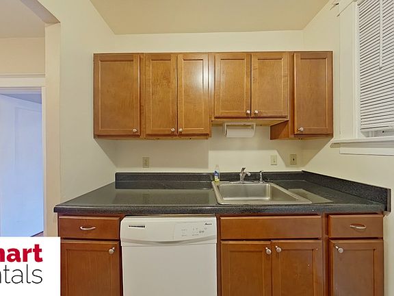 3rd image of 6326 Oakland Ave APT 2E