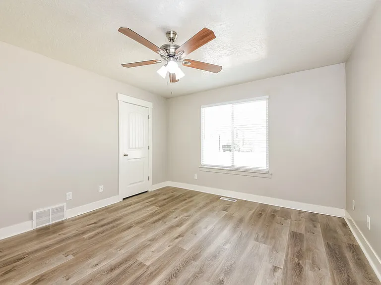 1791 E Tumwater Ln — Photo 9
