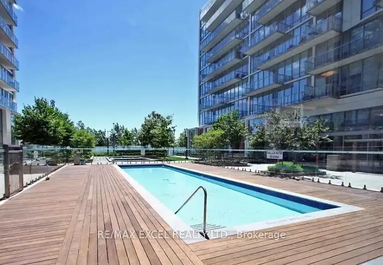 15 Queens Quay E #1303 — Photo 21