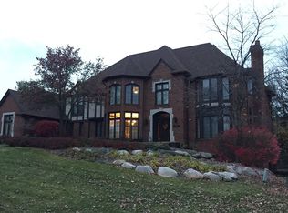 28897 Augusta, Farmington Hills, MI 48331