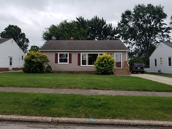 3rd image of 11349 Deborah Dr