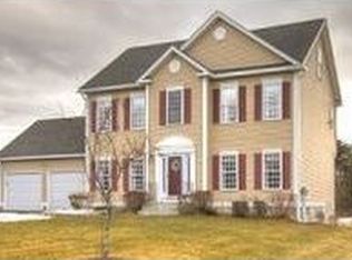 4 Swenson Rd, Bedford, NH 03110