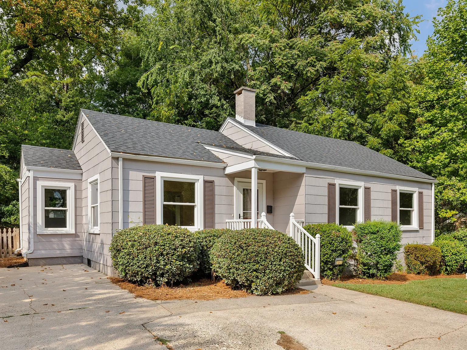 3 bed, 1141 sqft, $1,800 — Photo 3