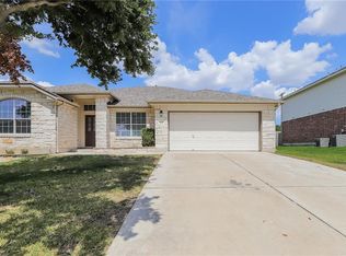 1000 Abbeyglen Castle Dr, Pflugerville, TX 78660