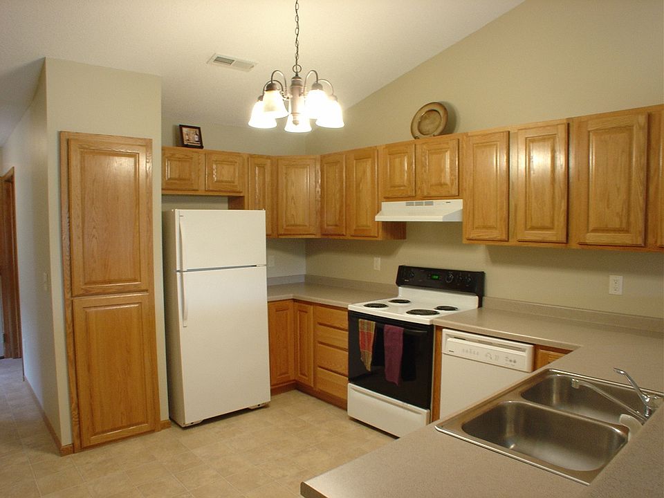 1st image of 1415 Broadway St APT 15