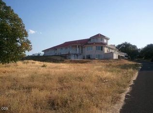 4790 Payne Rd, Medford, OR 97504