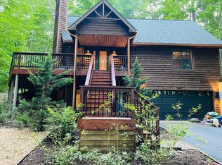 2622 W Hidden Birch Dr, Maple City, MI 49664