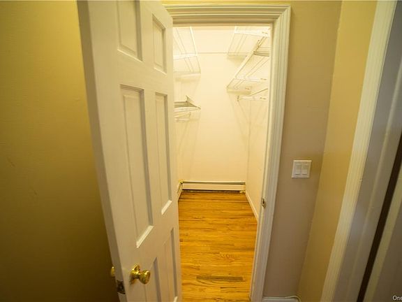 5th image of 325 King St APT Ld