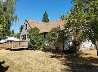 9885 SW Johnson St, Tigard, OR 97223