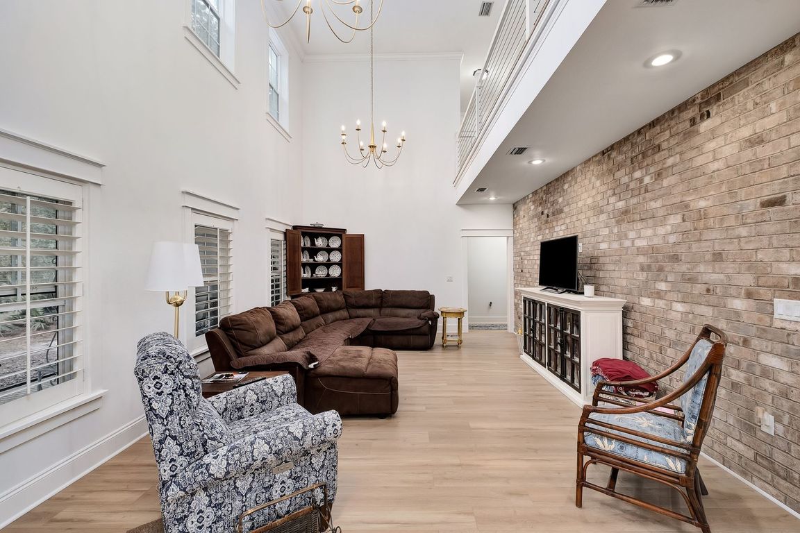 next background image