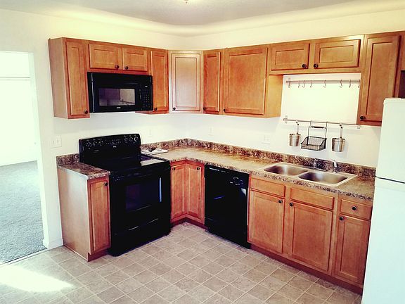 2nd image of 1615 S Quieto Ct