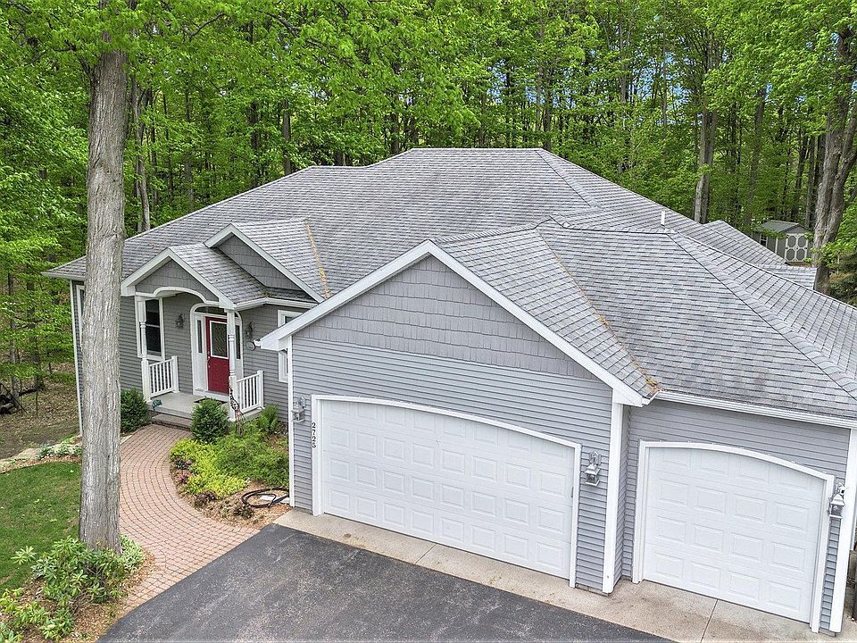 1st image of 2725 Blue Meadow Dr