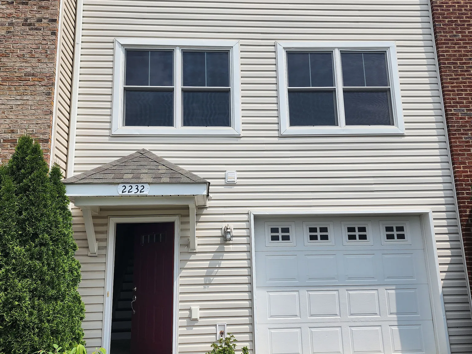3 bed, 2.5 bath, 1632 sqft, $2,300 — Photo 3