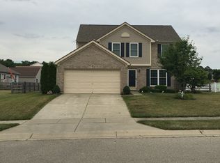 32 Lakeview Dr, Franklin, OH 45005