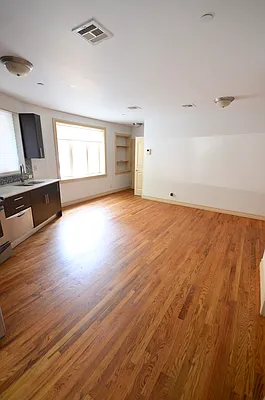 Rented by Swythe, Inc. | media 15