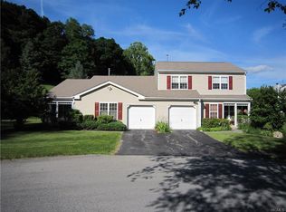 34 Bridgewater Way, Poughkeepsie, NY 12601