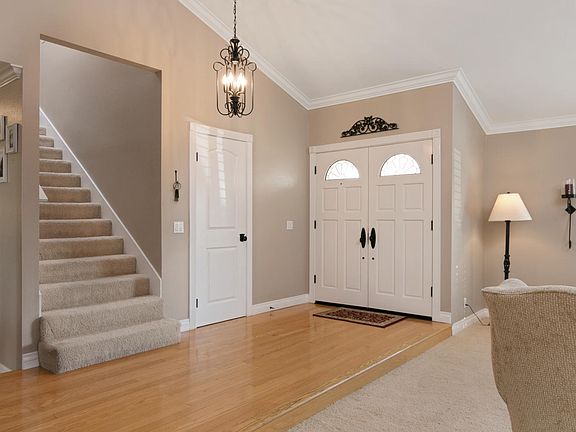 4th image of 6059 E Larkellen Ct