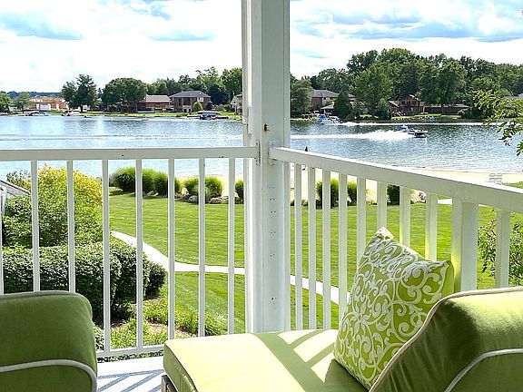 Balcony view afternoon 