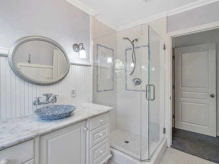 14141 Victor Pl — Photo 10
