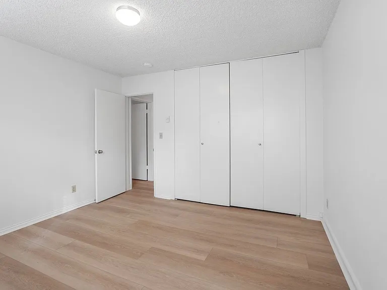 930 3rd St #107 — Photo 19
