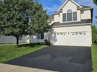 100 Caleb Ln, Princeton, NJ 08540