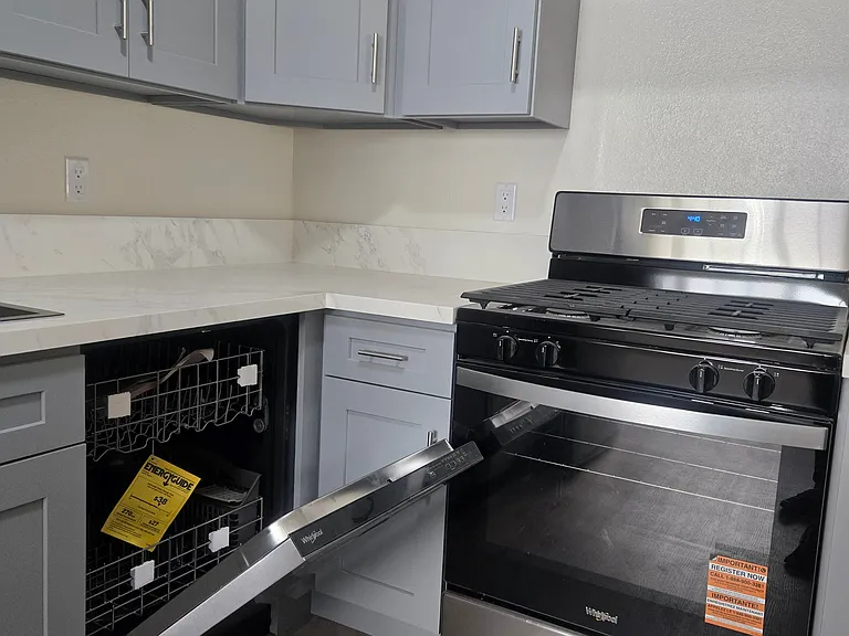 All kitchen appliances are new