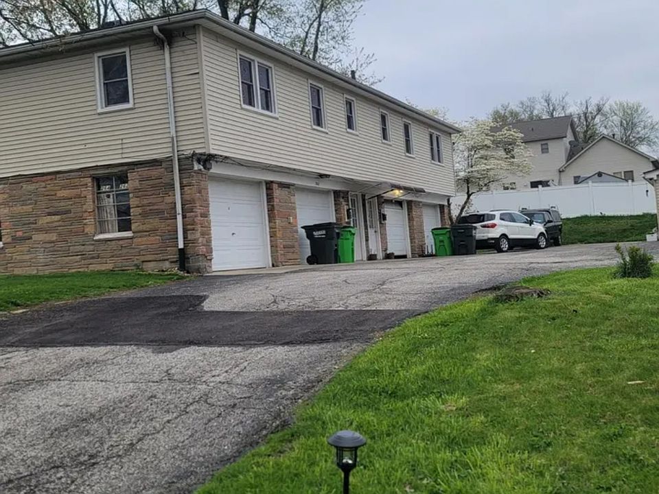 1st image of 262 & 264 E Paige Ave #264