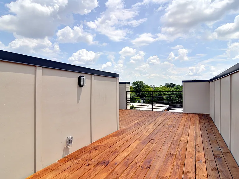 2514 Forest Park Blvd — Photo 22